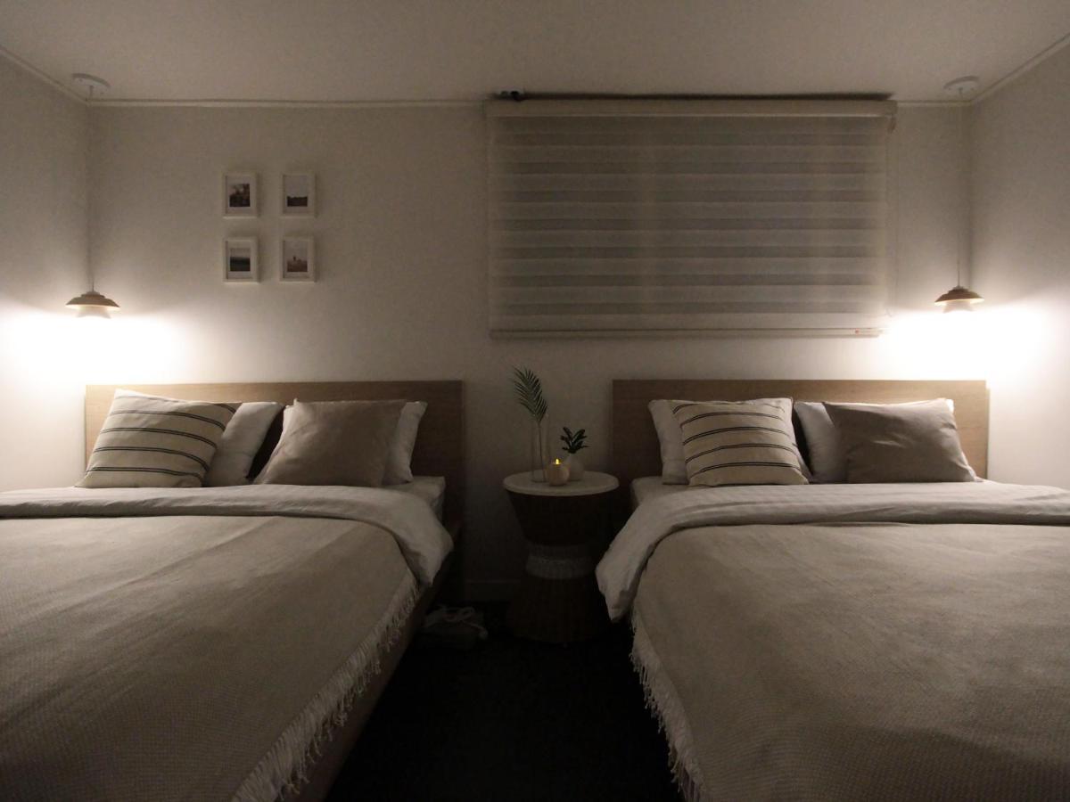 Hotel Neat House Hongdae Seul Esterno foto