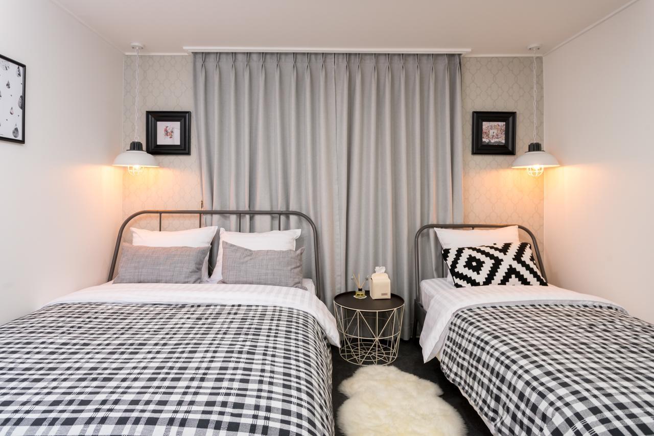 Hotel Neat House Hongdae Seul Esterno foto
