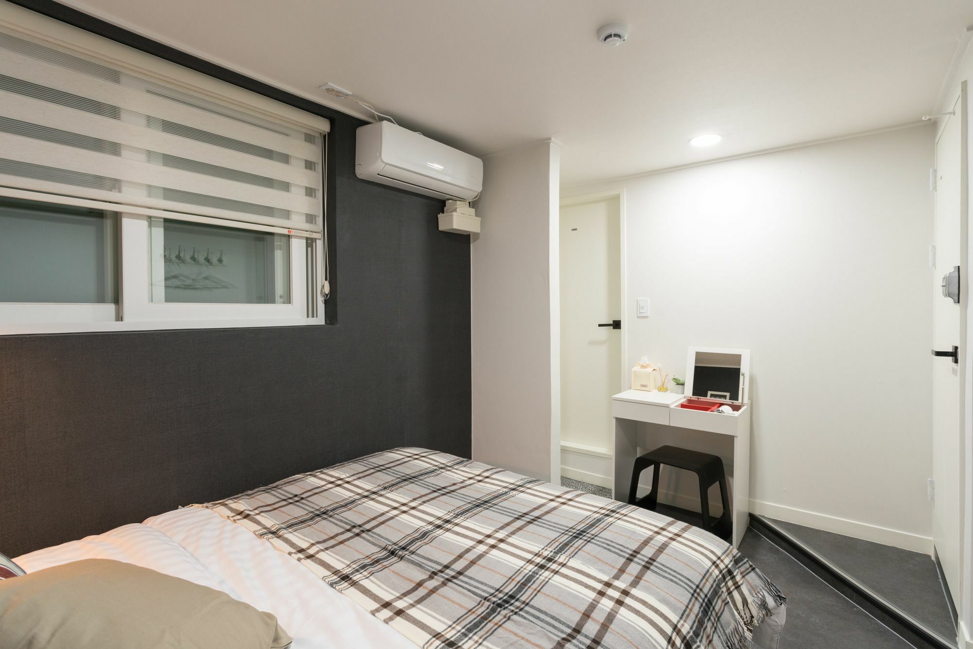 Hotel Neat House Hongdae Seul Esterno foto